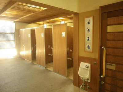 和風なトイレ.jpg