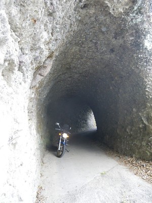 トンネル-2.jpg
